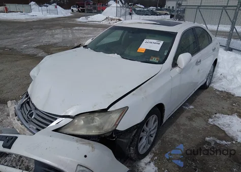 2011 Lexus Es 350 z USA, uszkodzony, nr VIN JTHBK1EG7B2447588